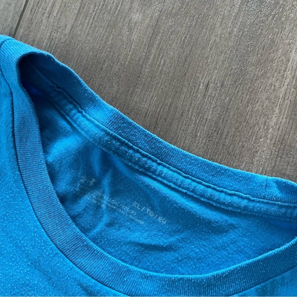 Men's Under Armour Blue Graphic T - Picture 5 of 5